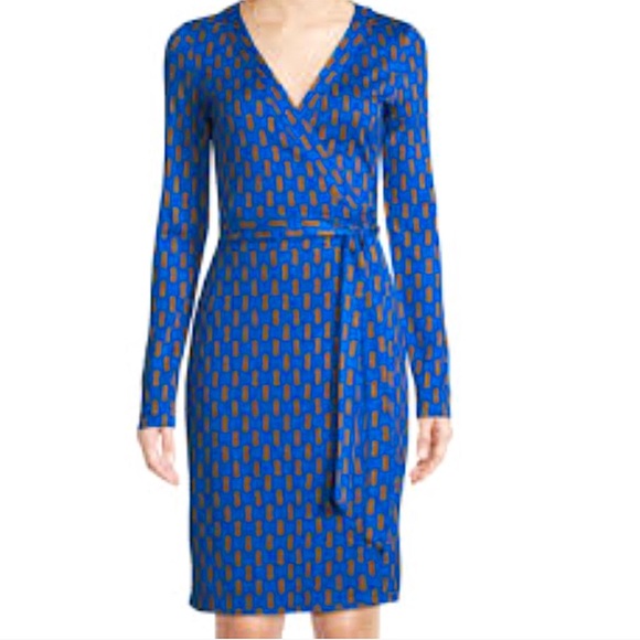 Diane Von Furstenberg Dresses & Skirts - Diane Von Furstenberg Julian Printed Wrap Dress